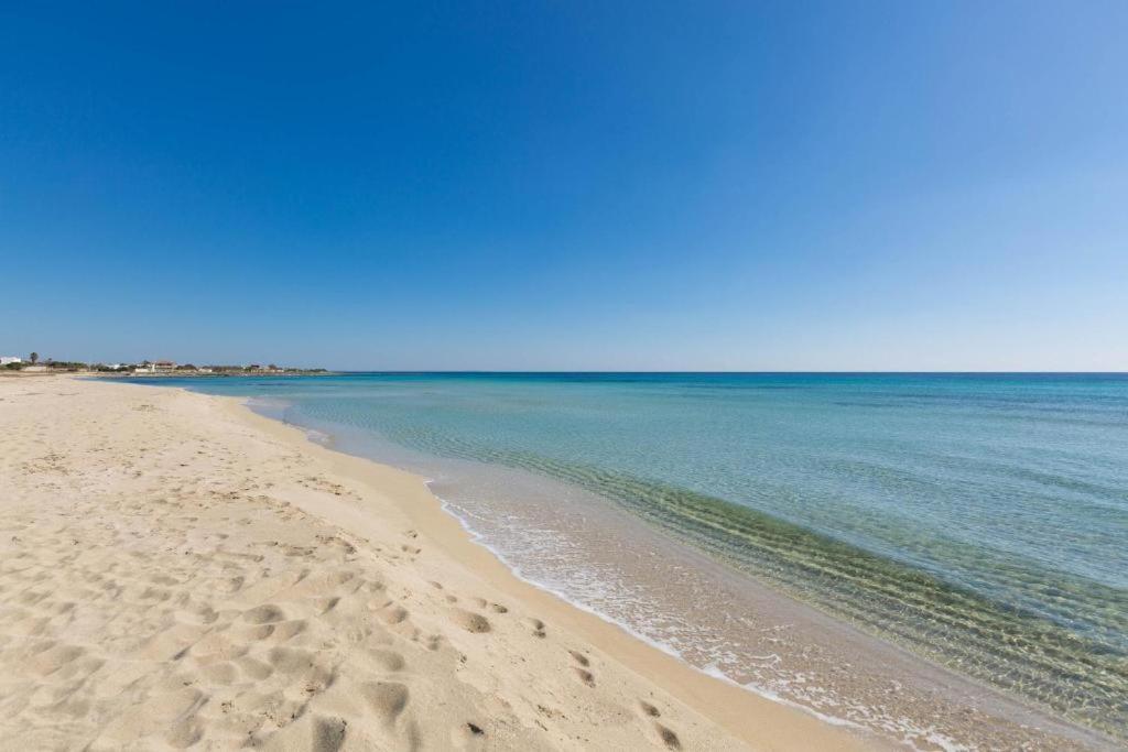 Villa Spiaggia Degli Angeli Порто-Чезарео Екстер'єр фото
