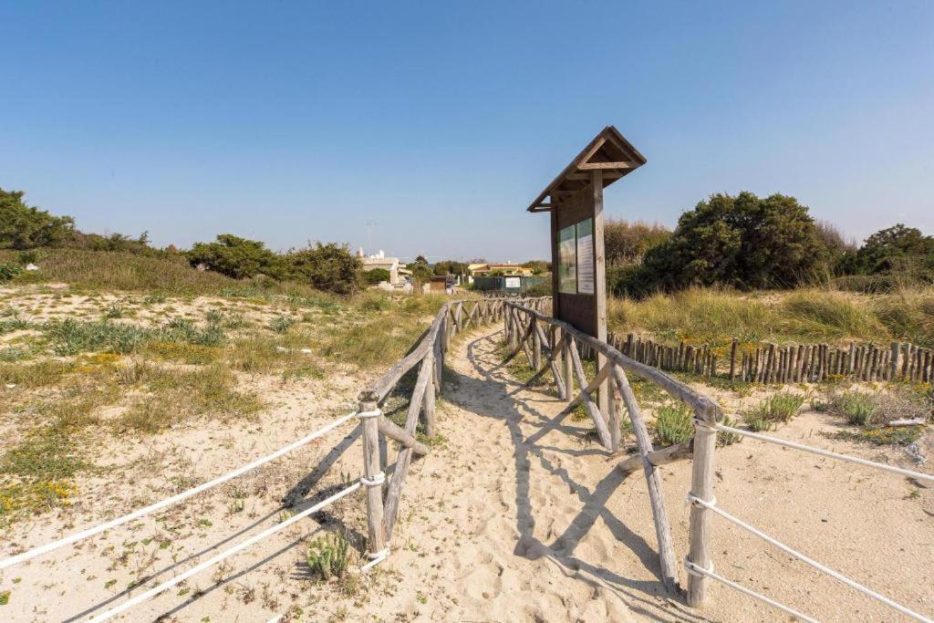 Villa Spiaggia Degli Angeli Порто-Чезарео Екстер'єр фото
